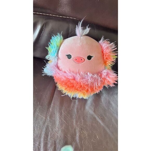 SQUISHMALLOWS ELDA THE OSTRISH PINK BIRD RAINBOW PLUS TOY - Picture 2 of 7